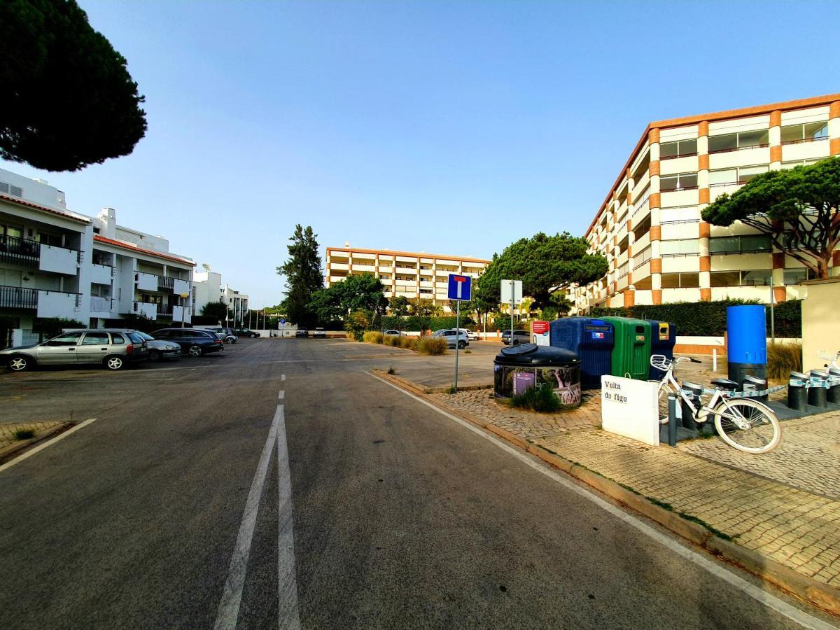 Zarco - Cosy Apartment In Vilamoura With A Balcony With View To The 2 Swimming Pools - Near The Beach & The Marina Куартейра Екстер'єр фото