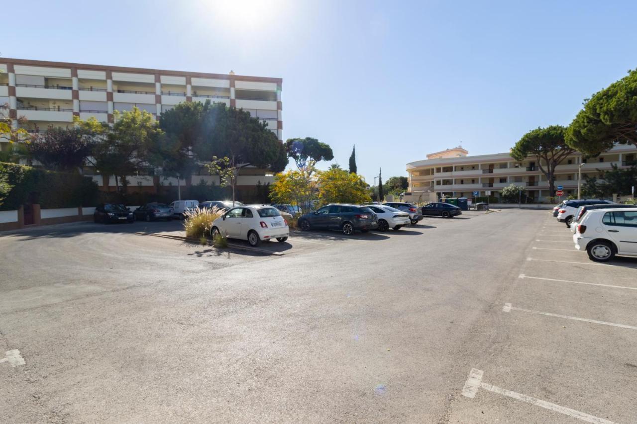 Zarco - Cosy Apartment In Vilamoura With A Balcony With View To The 2 Swimming Pools - Near The Beach & The Marina Куартейра Екстер'єр фото